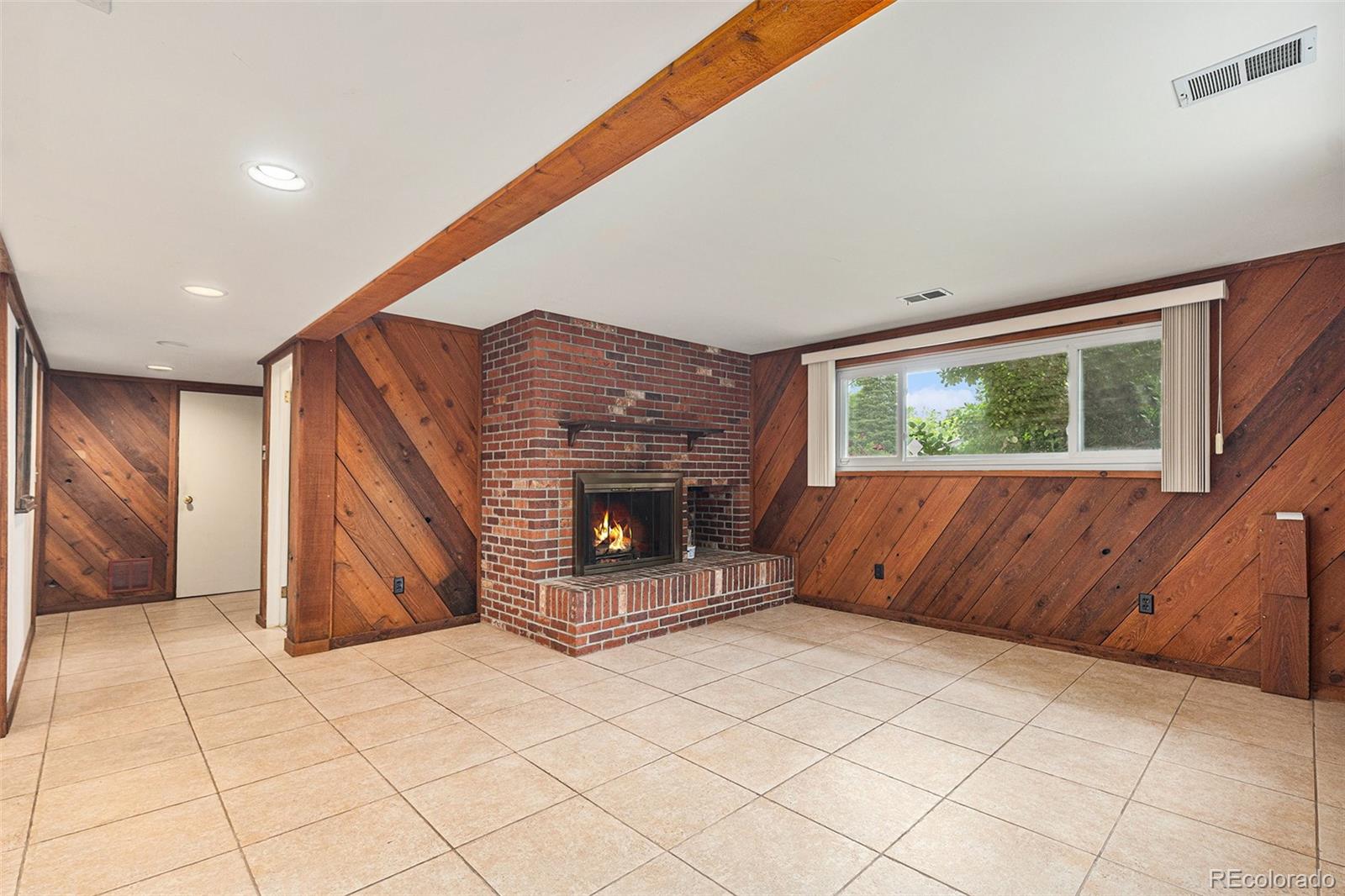 MLS Image #30 for 2743 s reading court,denver, Colorado