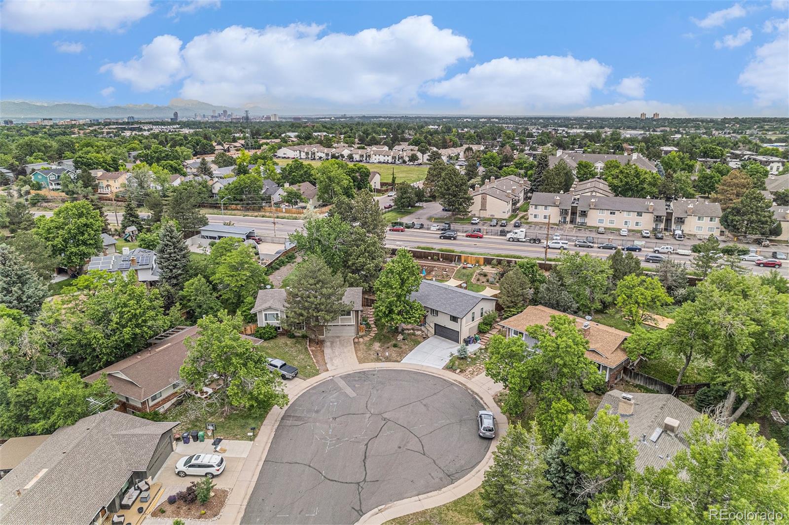 MLS Image #40 for 2743 s reading court,denver, Colorado