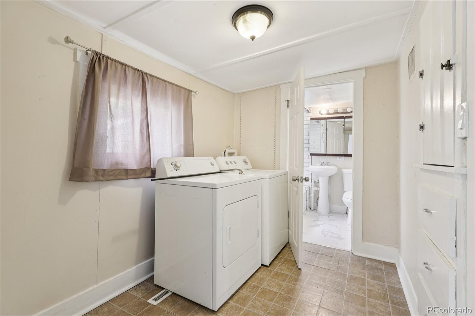 MLS Image #7 for 1340  iola street,aurora, Colorado