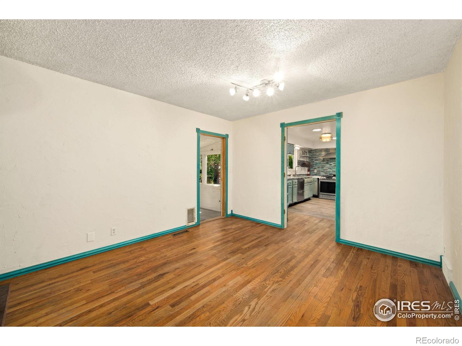 MLS Image #16 for 1307  redwood drive,loveland, Colorado