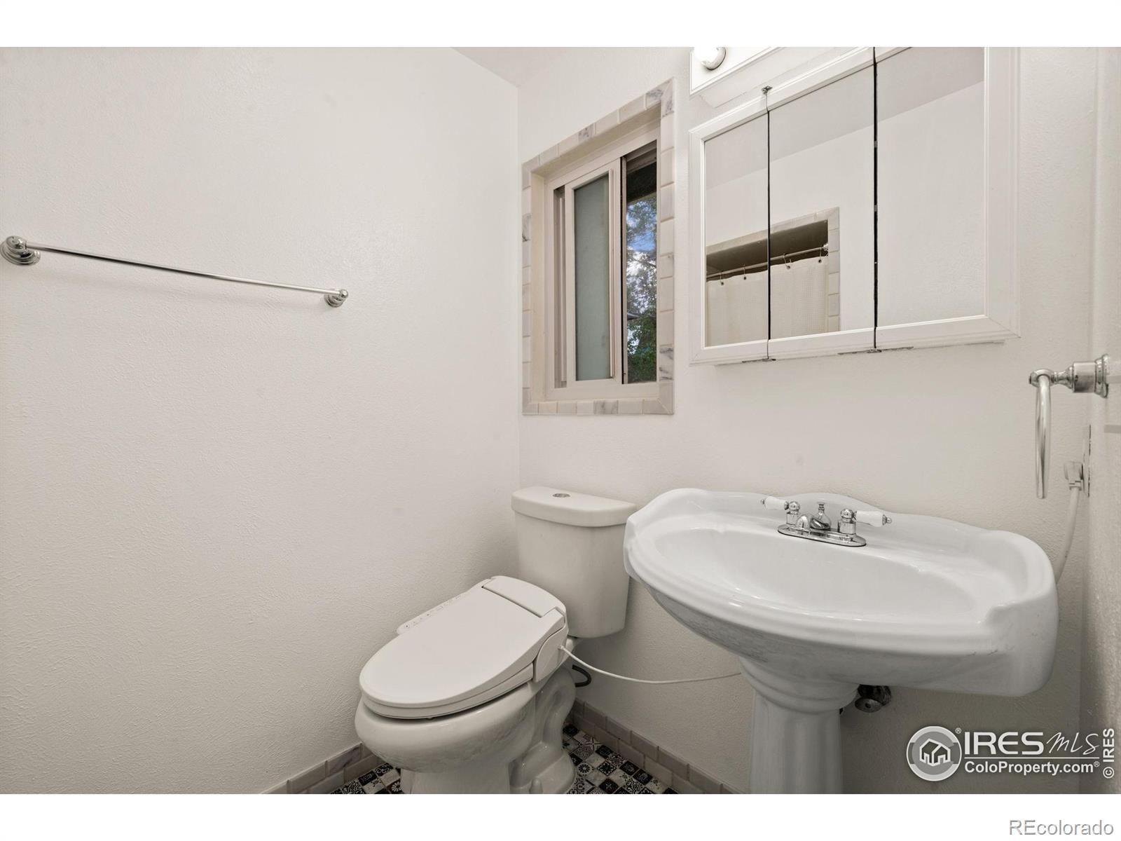 MLS Image #22 for 1307  redwood drive,loveland, Colorado