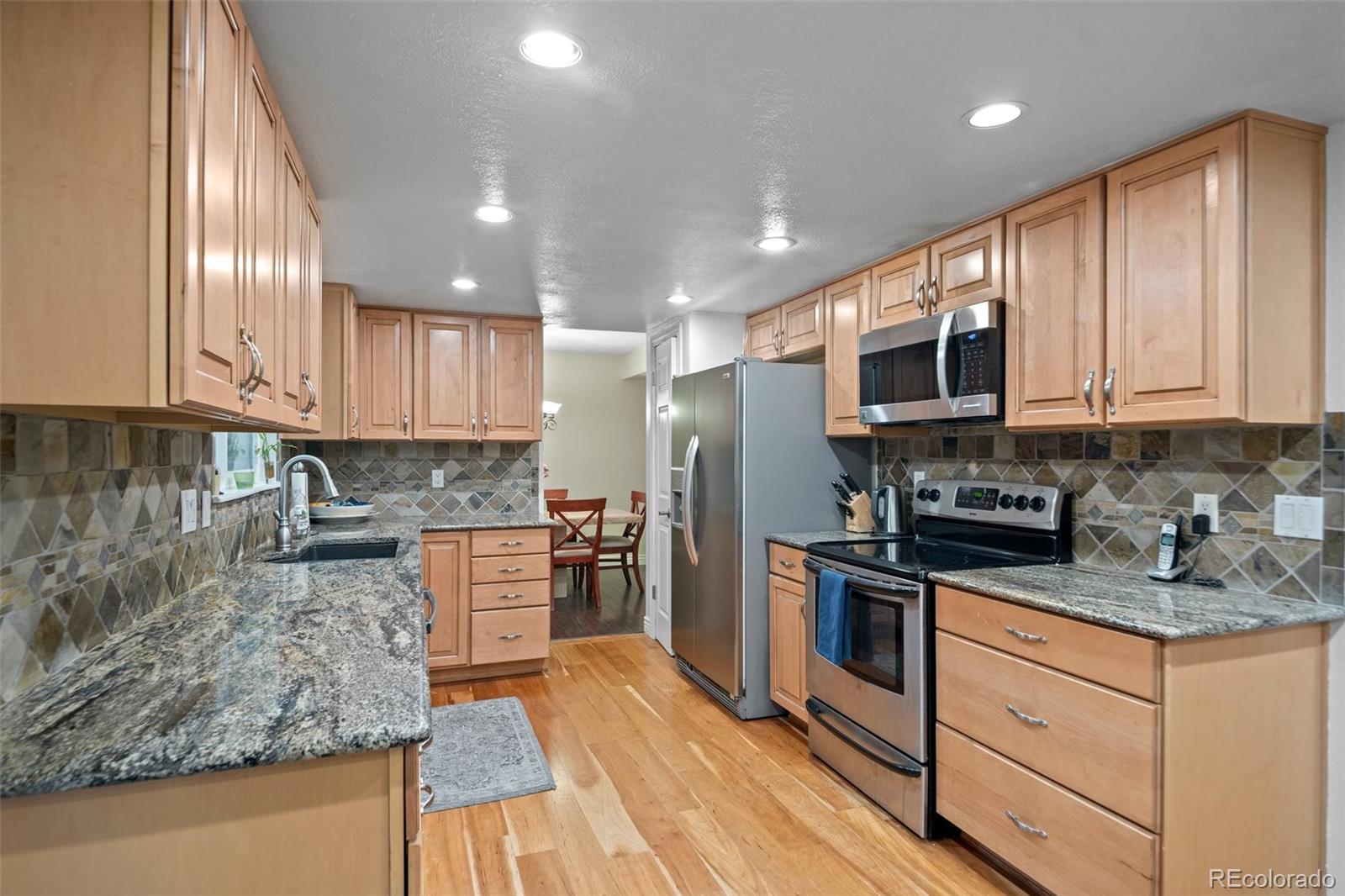 MLS Image #14 for 9963 w canyon avenue,littleton, Colorado