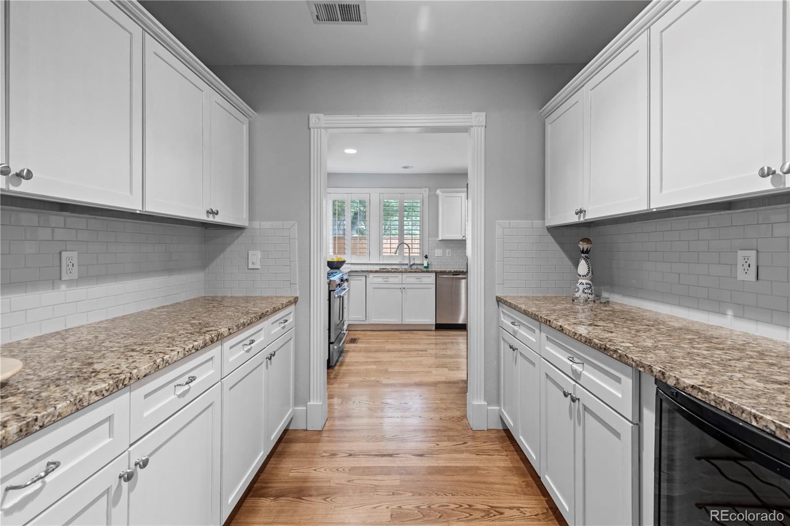 MLS Image #8 for 1366 s vine street,denver, Colorado
