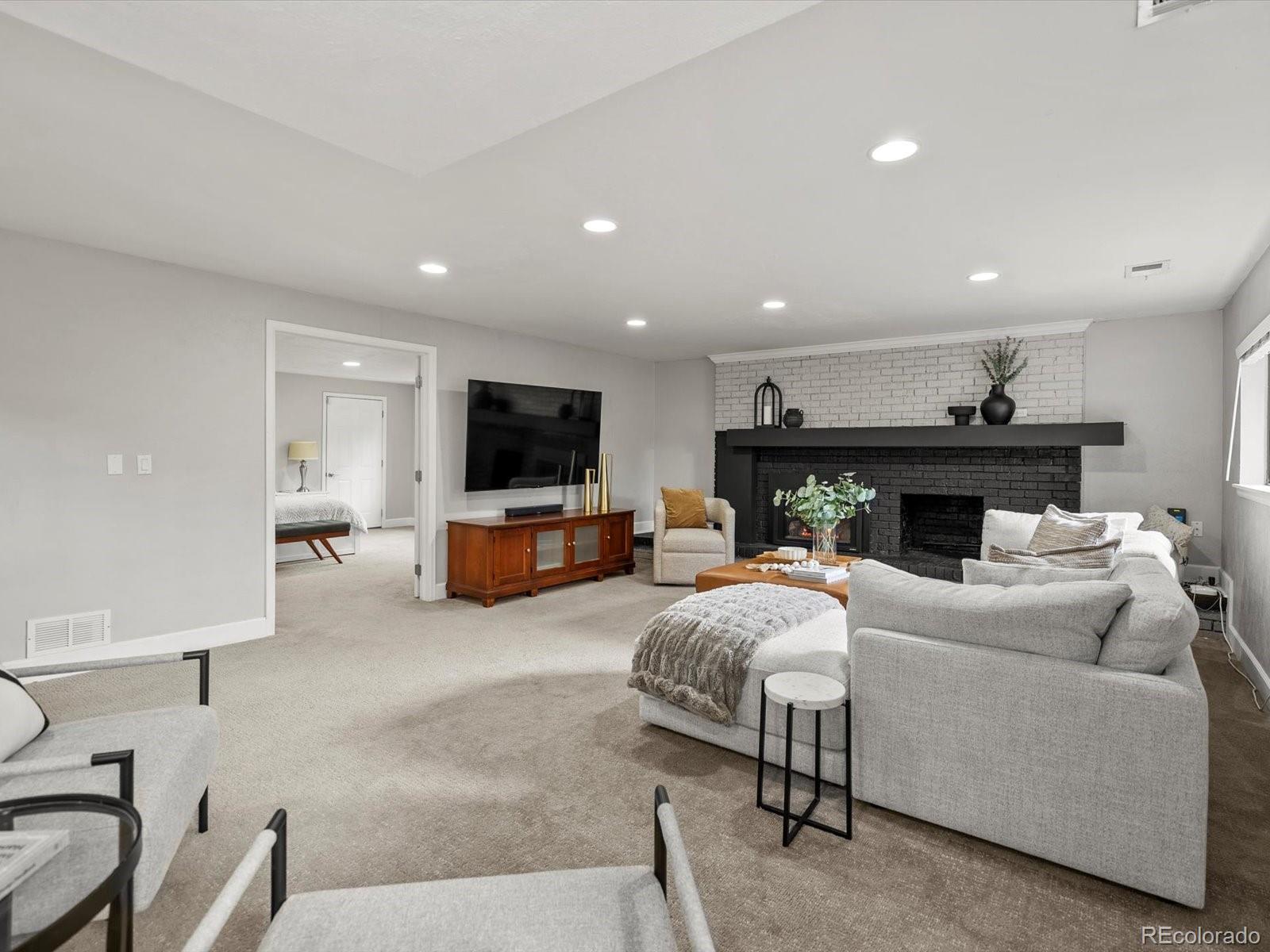 MLS Image #13 for 7055 e heritage place,centennial, Colorado