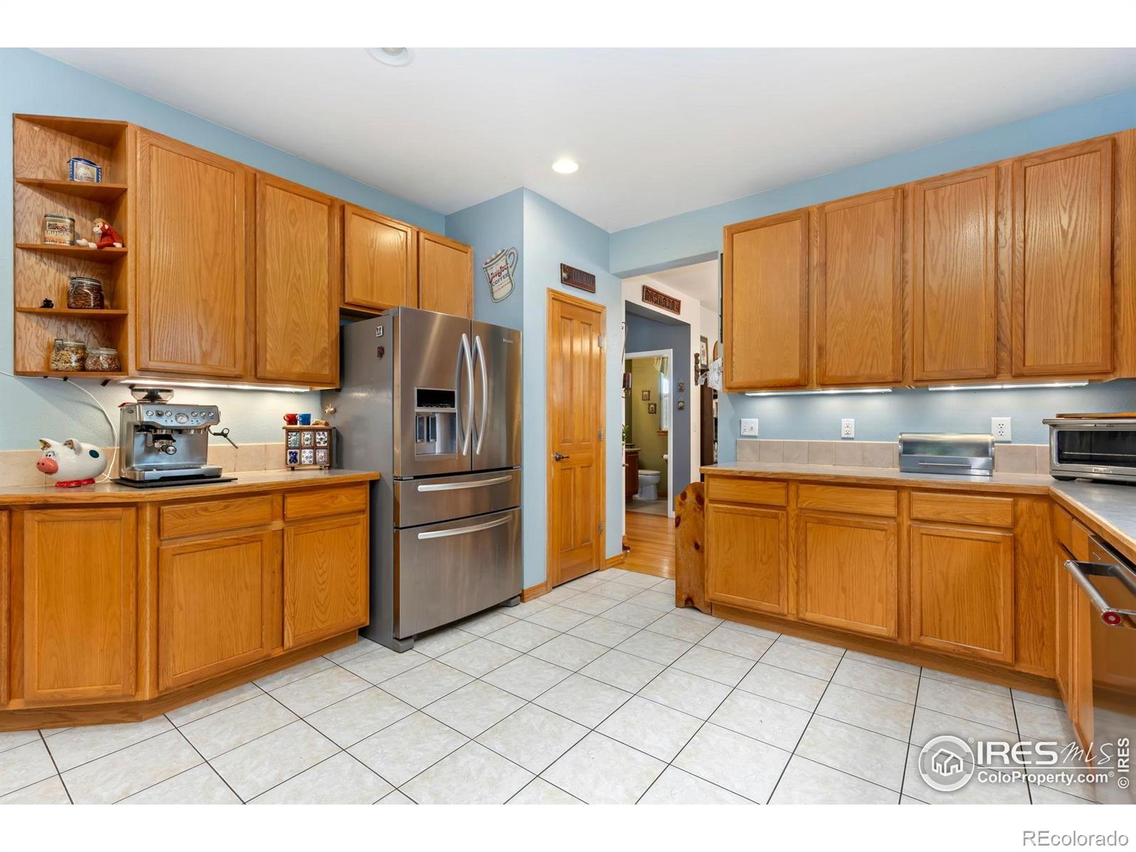 MLS Image #11 for 633  deerwood drive,longmont, Colorado