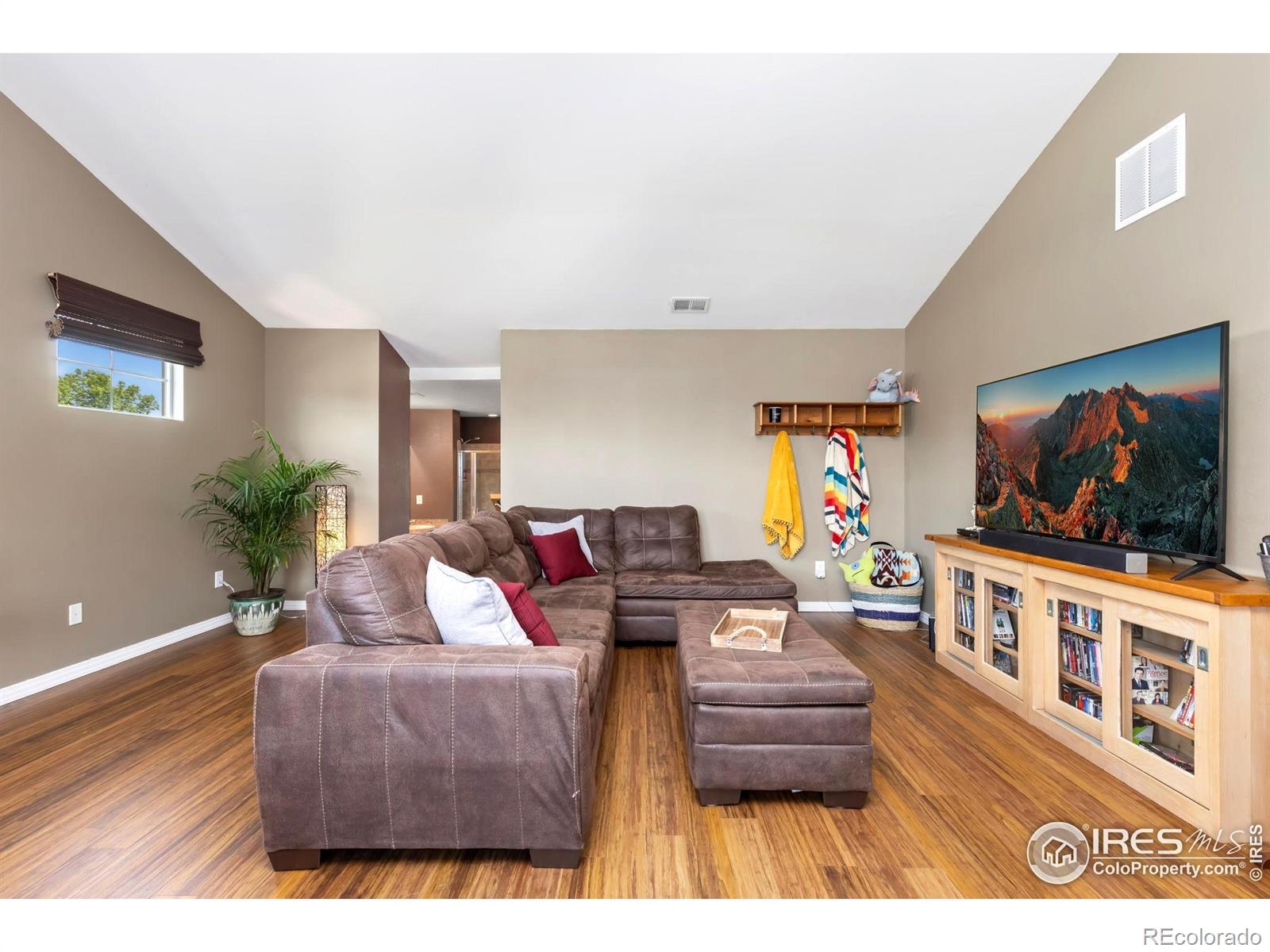 MLS Image #19 for 633  deerwood drive,longmont, Colorado