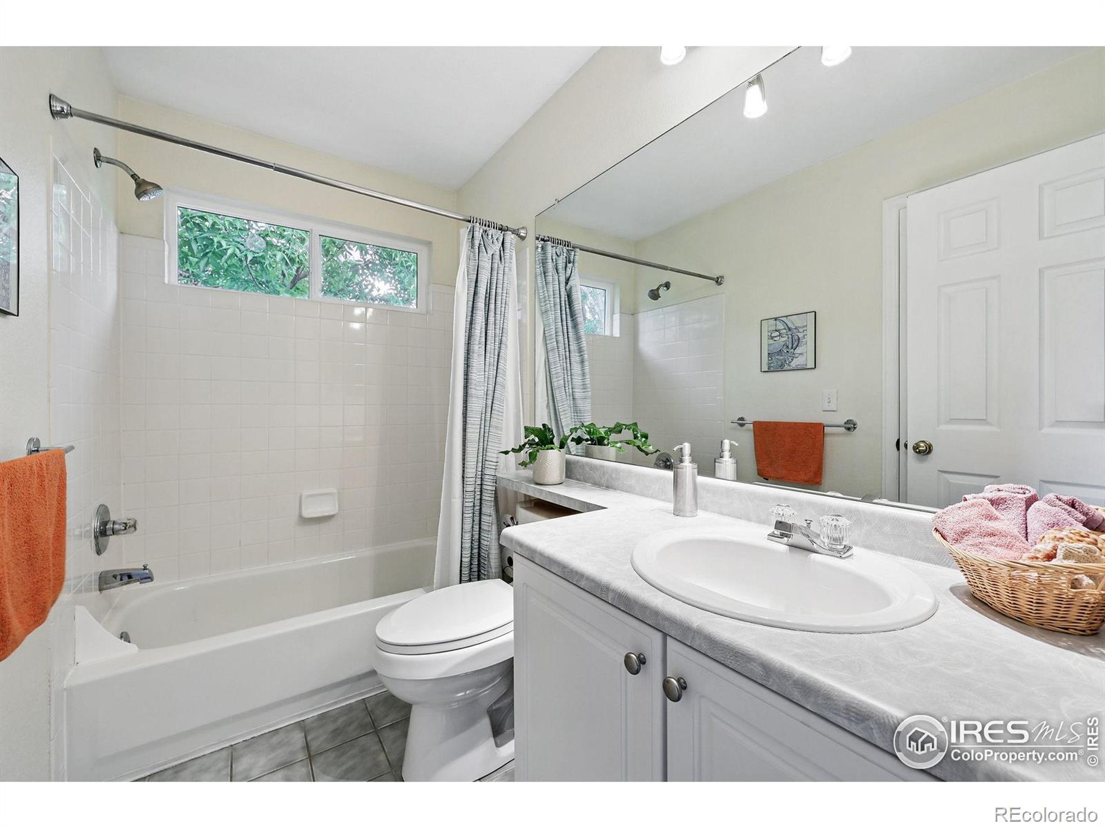 MLS Image #20 for 823  timothy drive,longmont, Colorado