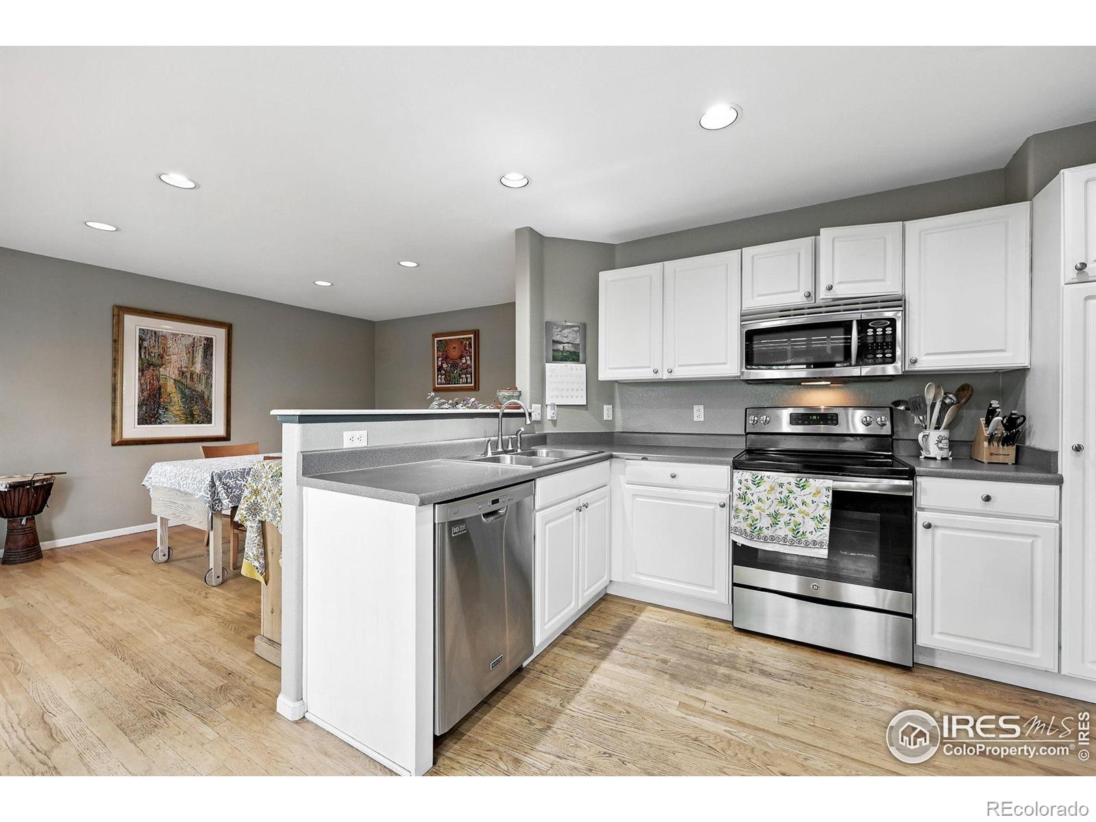 MLS Image #8 for 823  timothy drive,longmont, Colorado