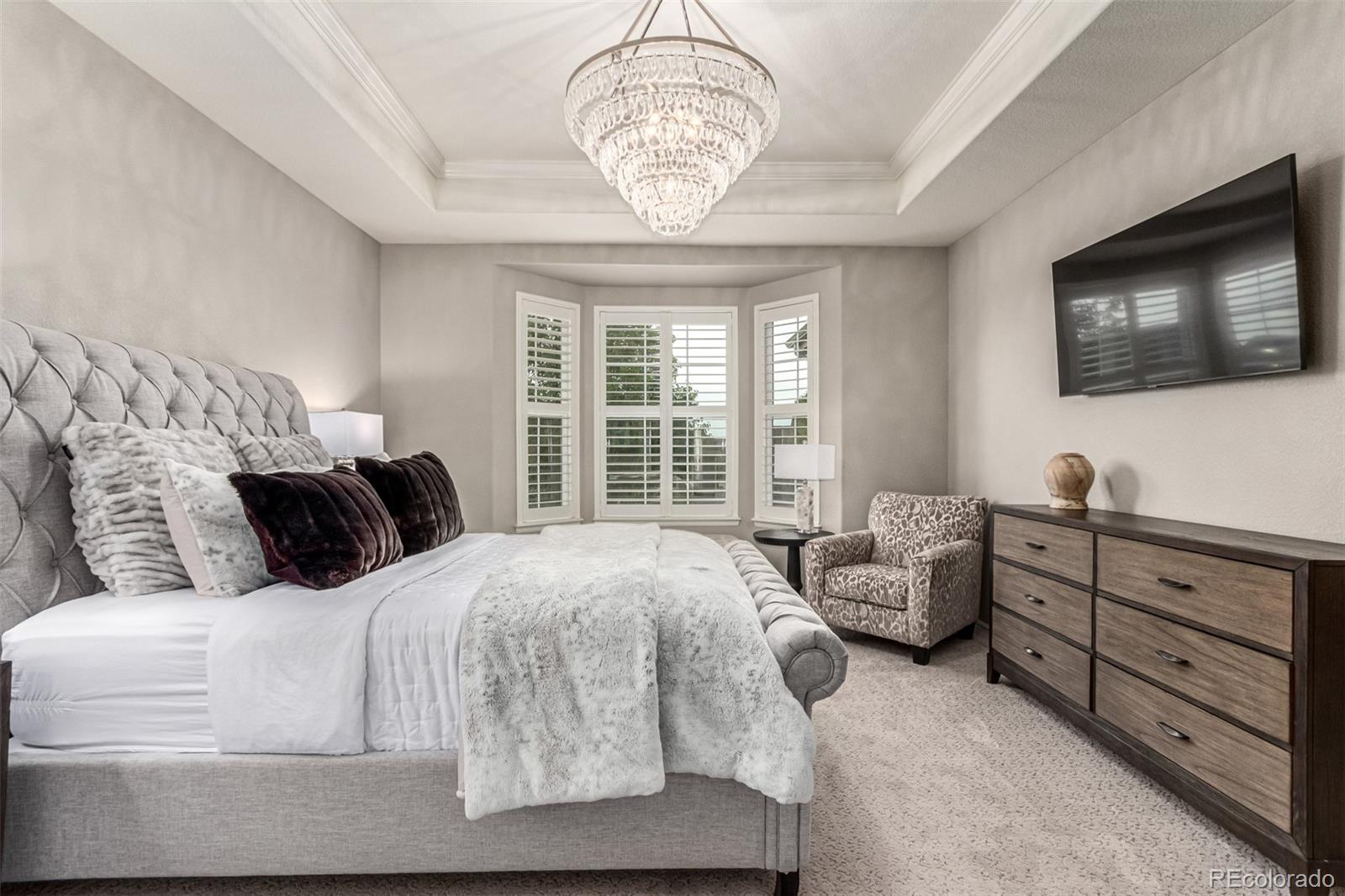 MLS Image #3 for 7991  heritage drive,thornton, Colorado