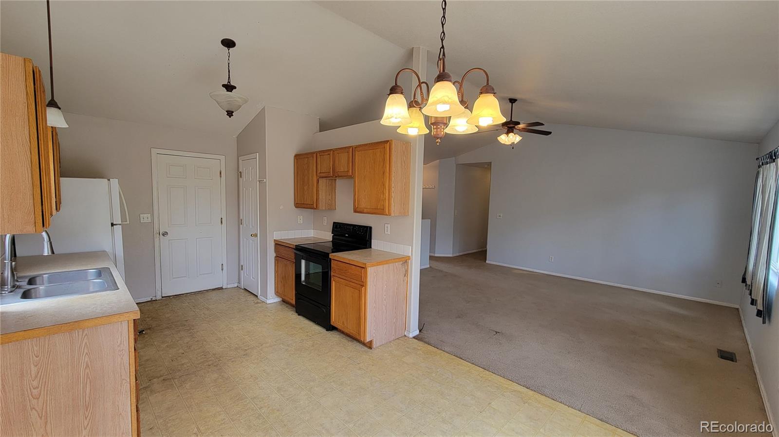 MLS Image #6 for 2916  arbor avenue,greeley, Colorado