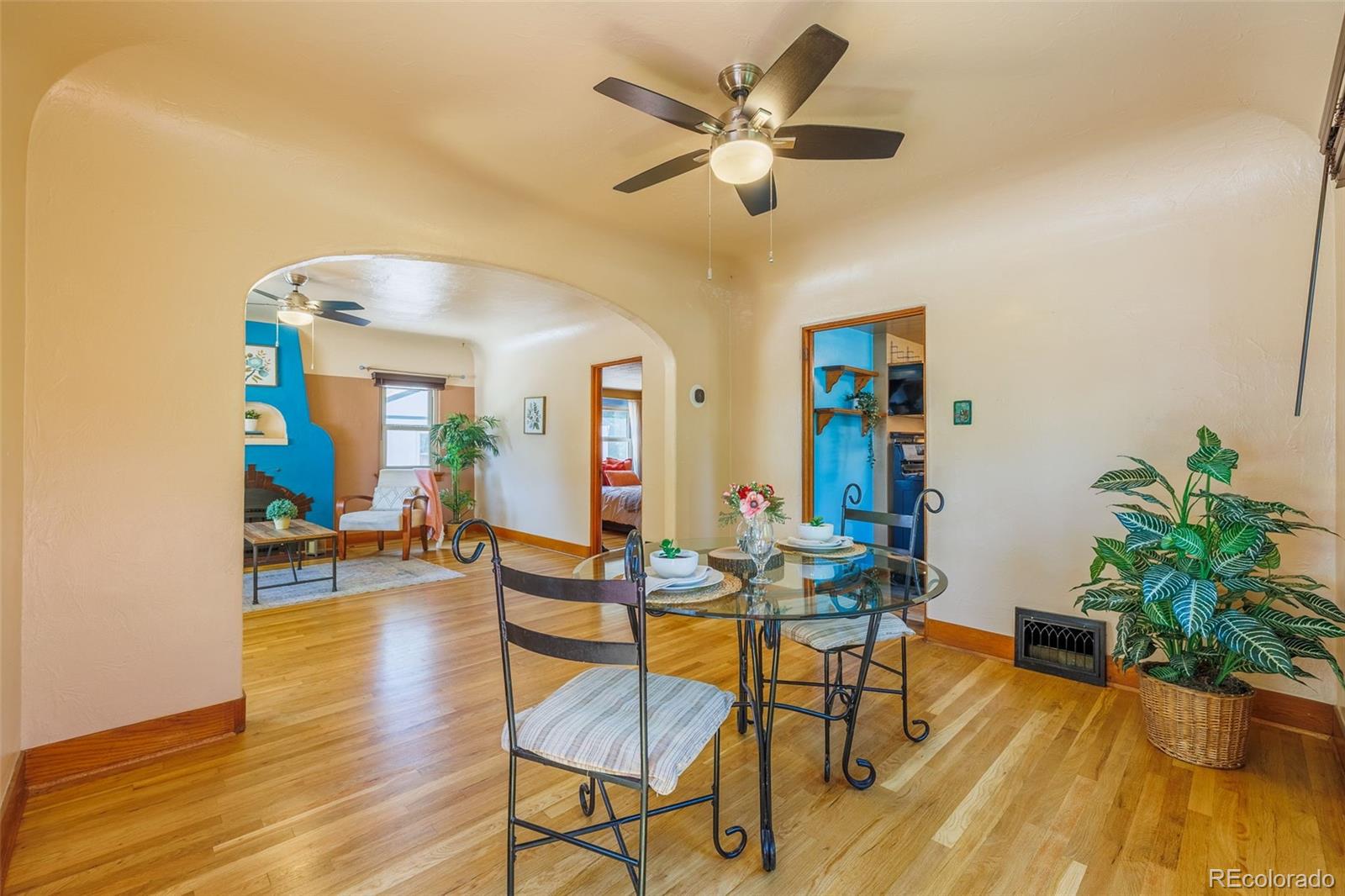 MLS Image #7 for 224 n meade avenue,colorado springs, Colorado