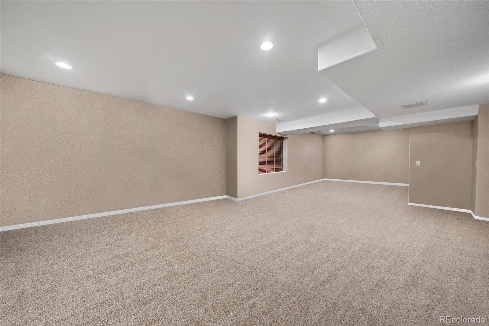 MLS Image #33 for 4545 s monaco street,denver, Colorado