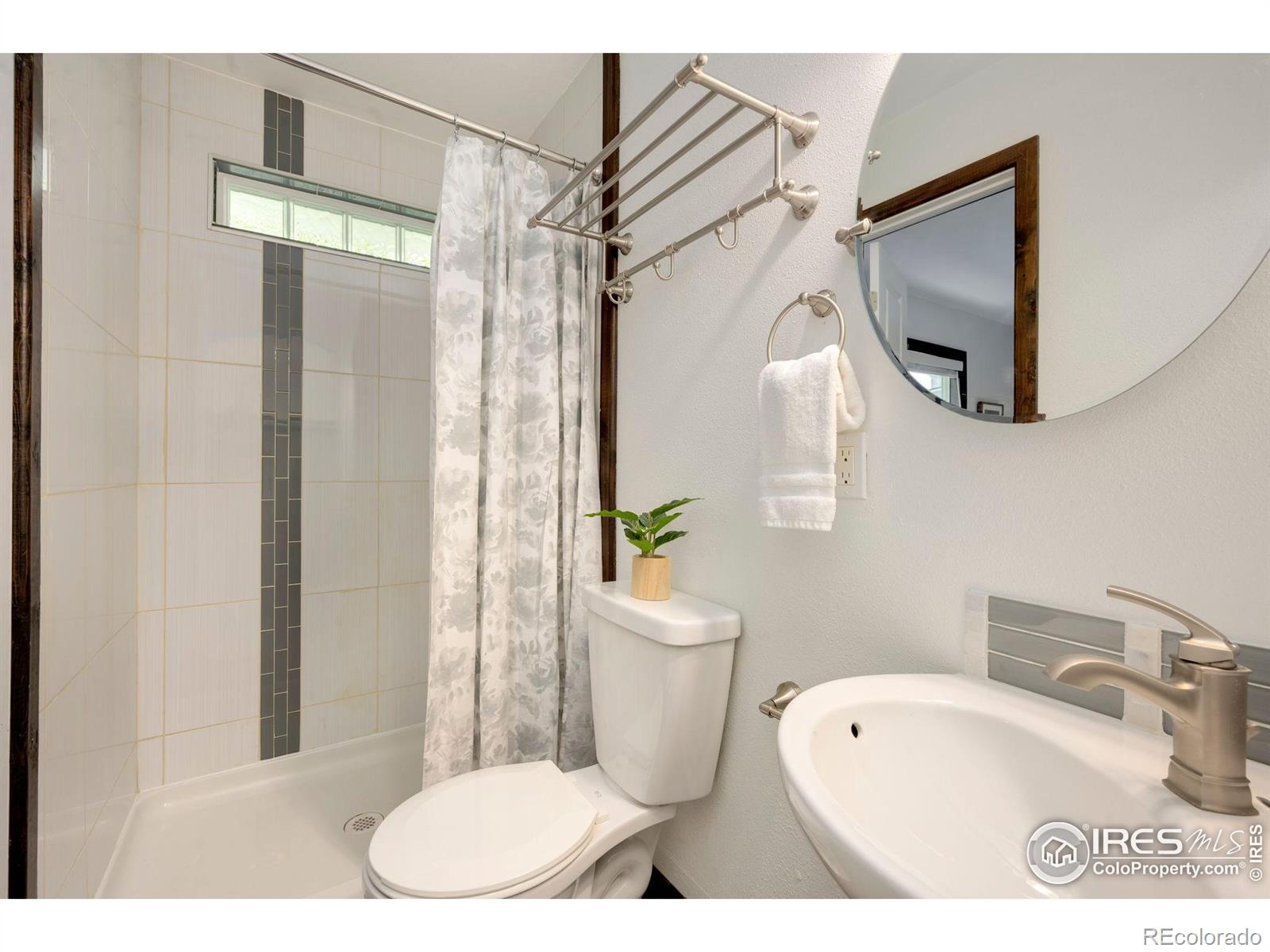 MLS Image #16 for 409 n impala drive,fort collins, Colorado