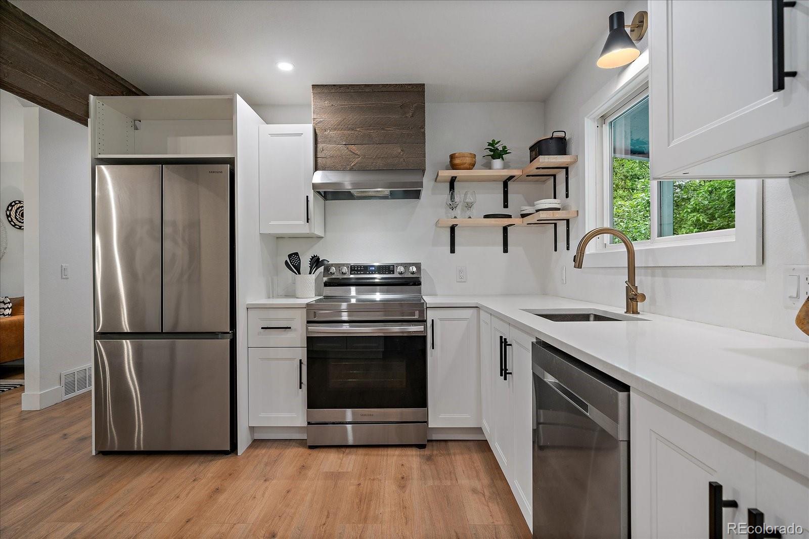 MLS Image #10 for 116  monarch street,louisville, Colorado