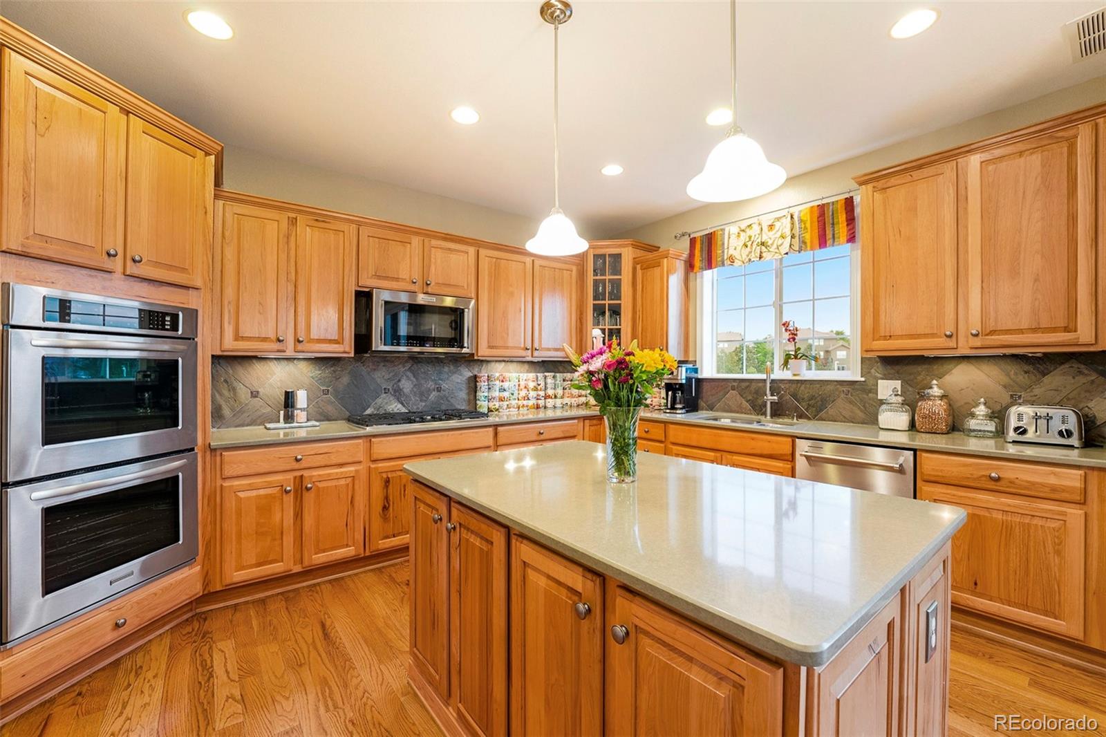 MLS Image #10 for 10705  pinewalk way,highlands ranch, Colorado