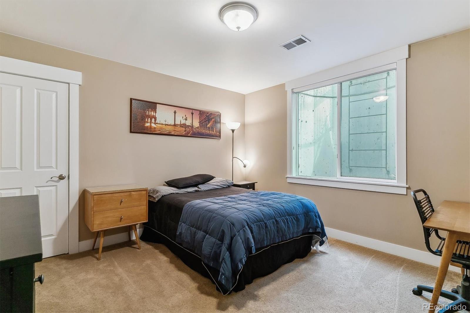 MLS Image #12 for 1160 s sherman street,denver, Colorado