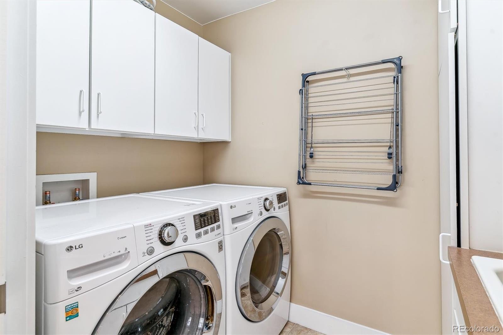 MLS Image #23 for 1160 s sherman street,denver, Colorado