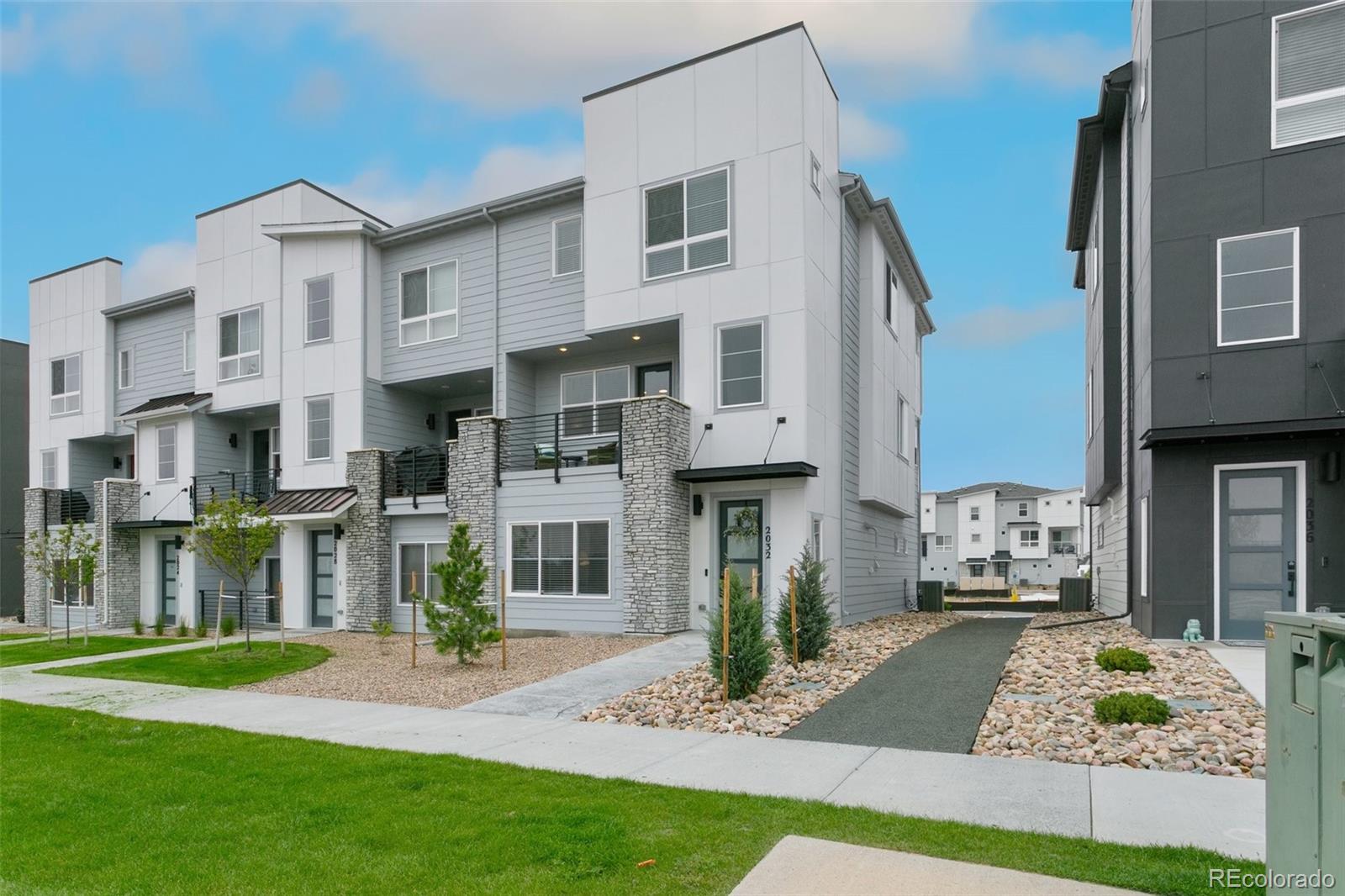 MLS Image #38 for 2032  peridot loop heights,colorado springs, Colorado