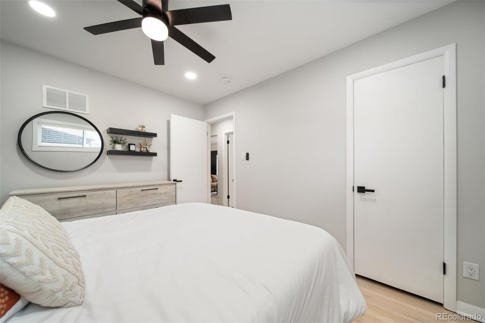 MLS Image #18 for 1243  monroe street,denver, Colorado