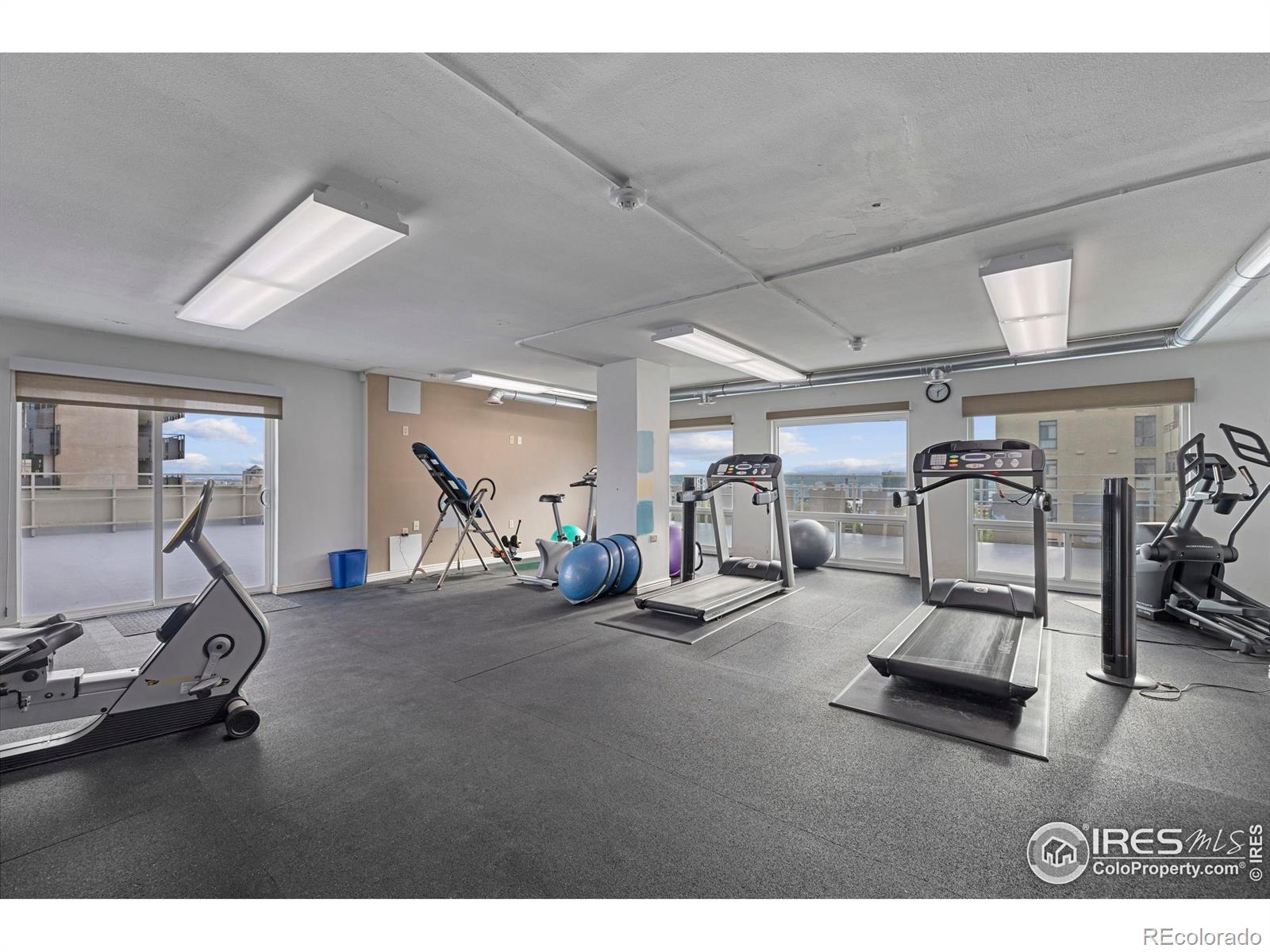 MLS Image #31 for 800 n washington street,denver, Colorado