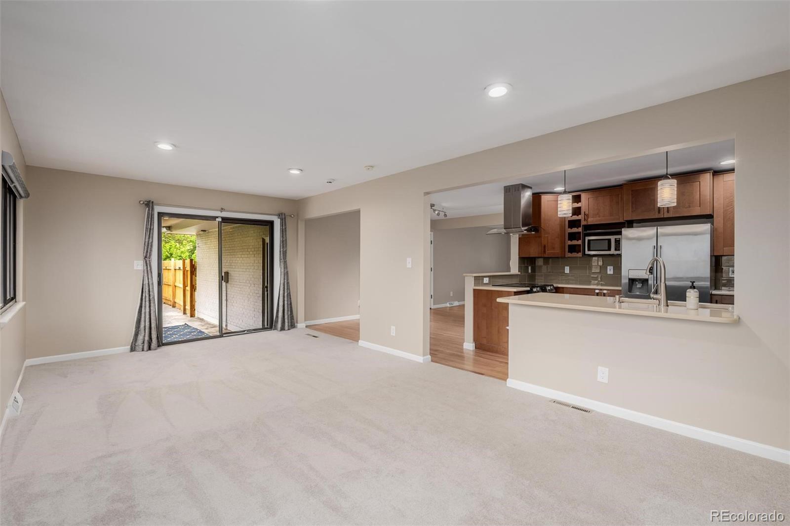 MLS Image #18 for 8231 e lehigh drive,denver, Colorado