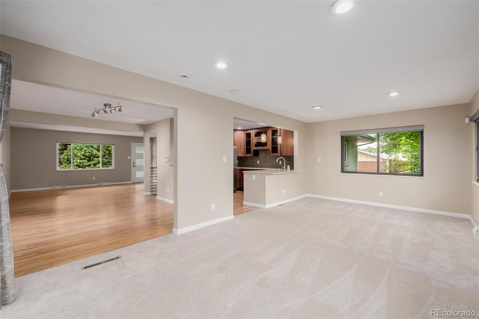 MLS Image #19 for 8231 e lehigh drive,denver, Colorado