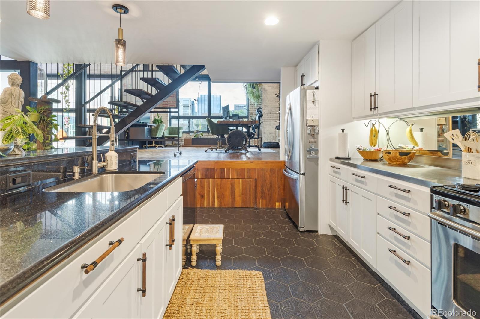 MLS Image #9 for 1203  24th street,denver, Colorado