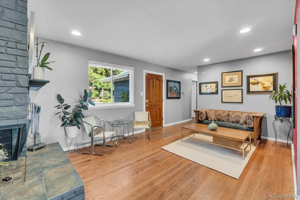 CMA Image for 1648 S Locust Street,Denver, Colorado