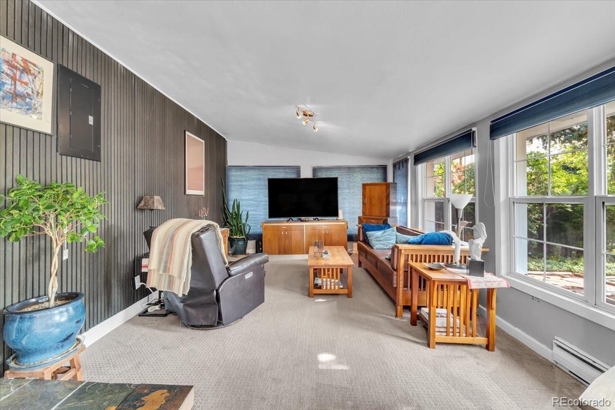 MLS Image #15 for 1648 s locust street,denver, Colorado