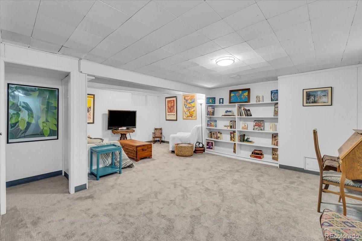 MLS Image #17 for 1648 s locust street,denver, Colorado