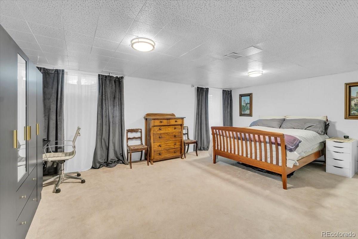 MLS Image #18 for 1648 s locust street,denver, Colorado