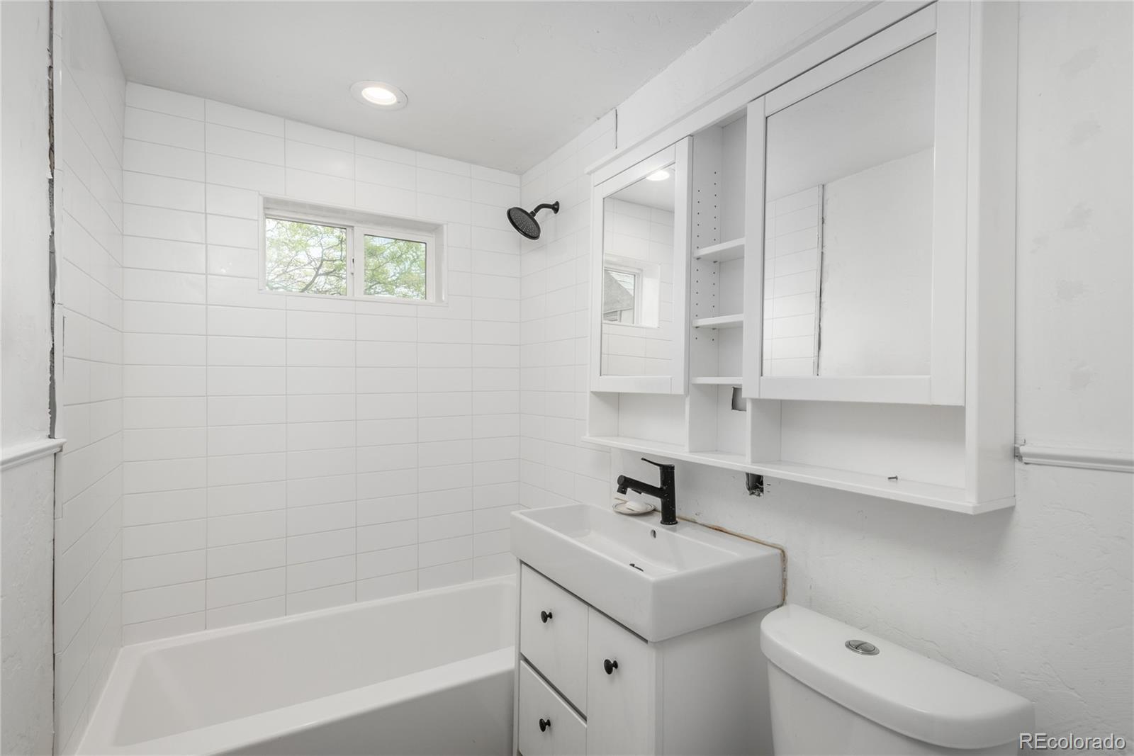 MLS Image #14 for 3629 w custer place,denver, Colorado