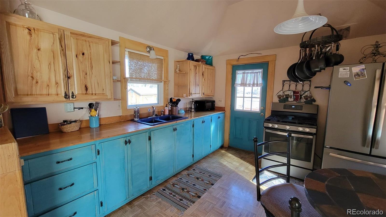 MLS Image #15 for 8211  rocky mountain drive,lakewood, Colorado