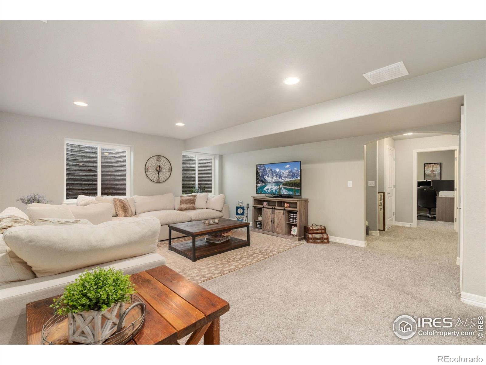 MLS Image #20 for 426  gannet peak drive,windsor, Colorado