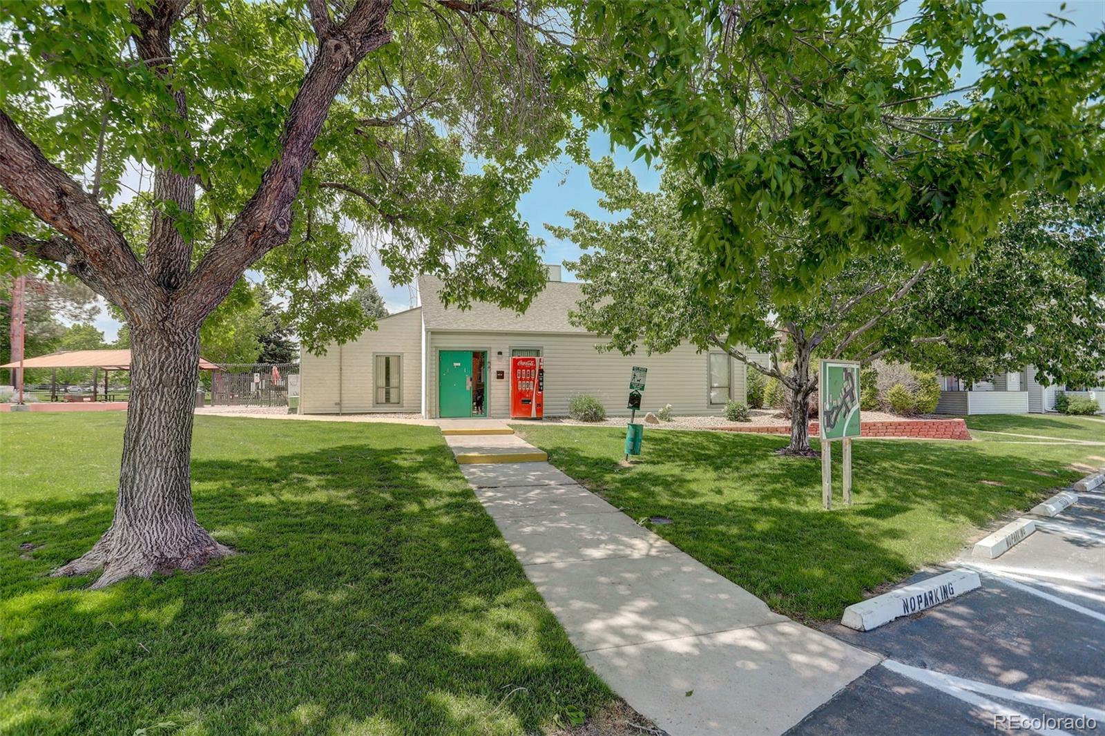 MLS Image #24 for 10150 e virginia avenue,denver, Colorado