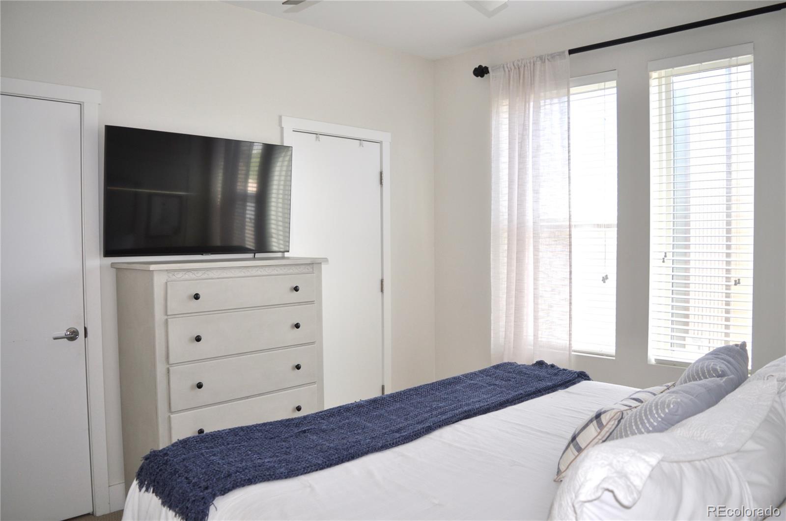 MLS Image #23 for 2147 n downing street,denver, Colorado
