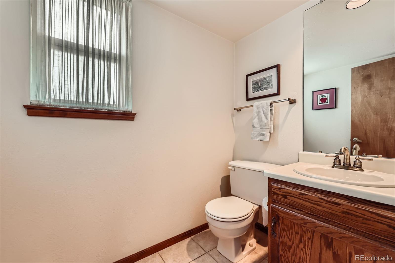 MLS Image #12 for 5046 s evanston street,aurora, Colorado