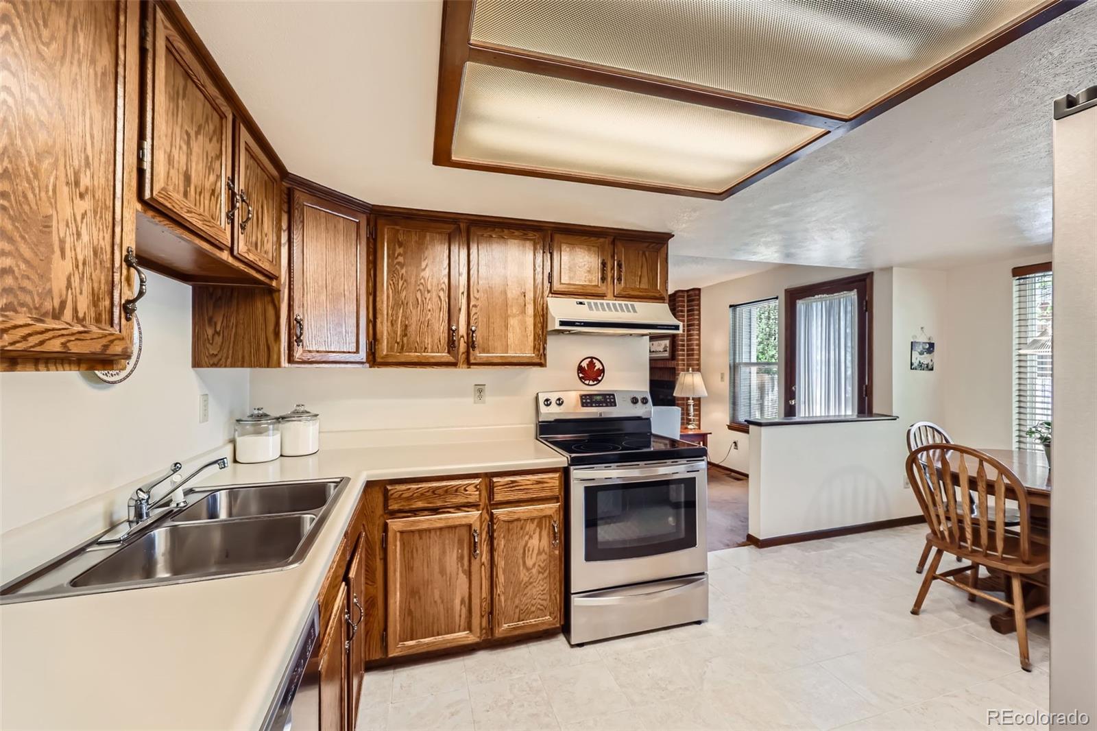 MLS Image #6 for 5046 s evanston street,aurora, Colorado