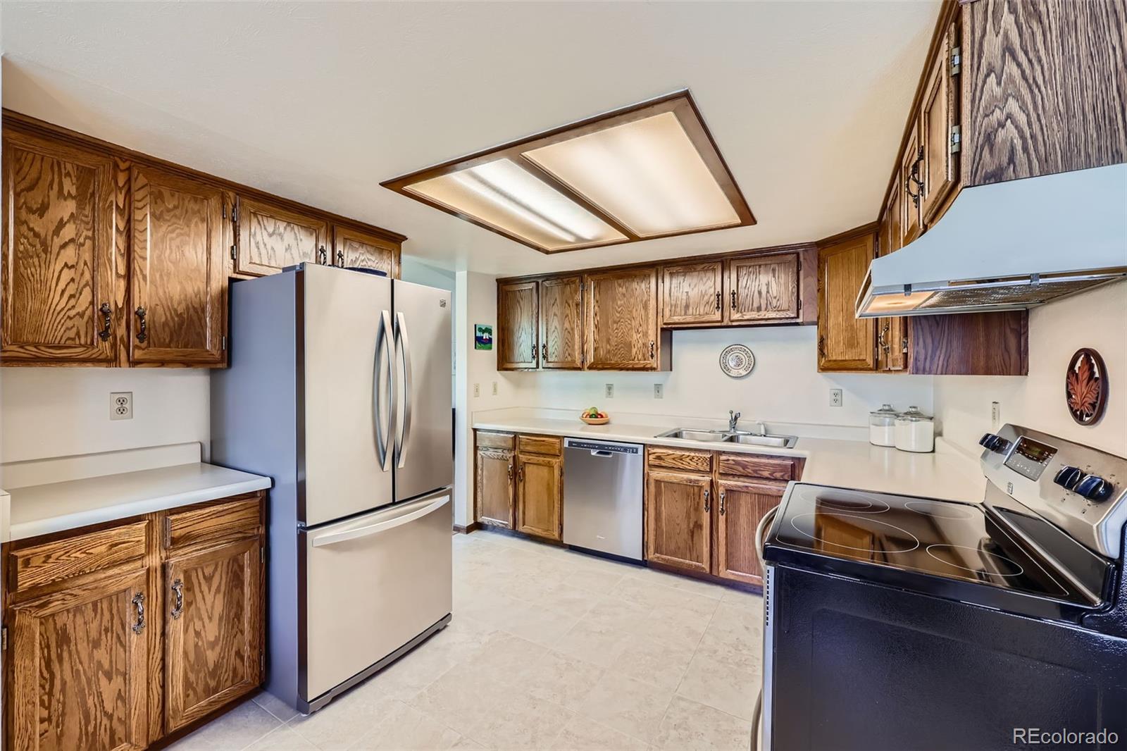 MLS Image #8 for 5046 s evanston street,aurora, Colorado