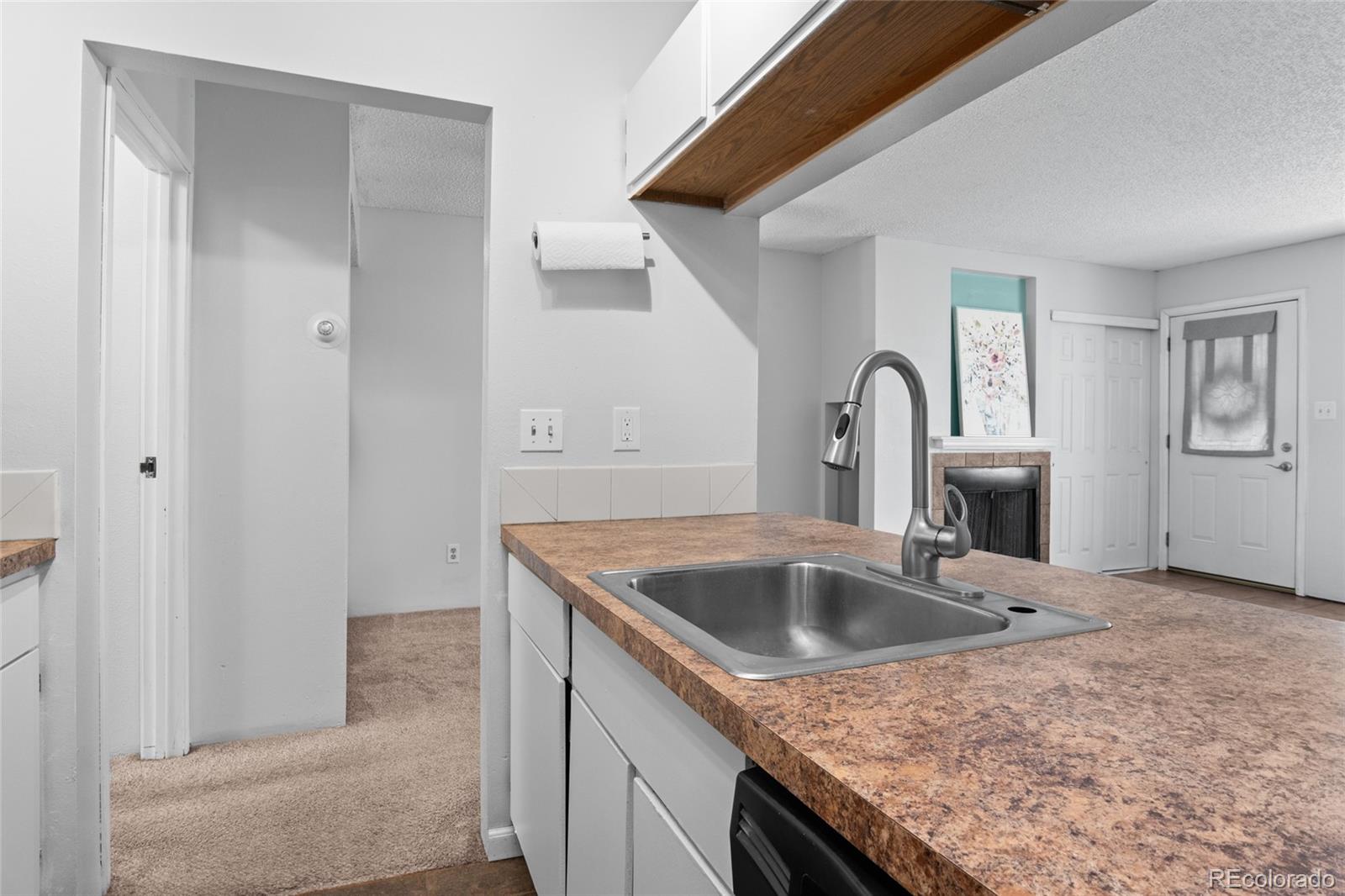 MLS Image #6 for 532  oakwood drive,castle rock, Colorado