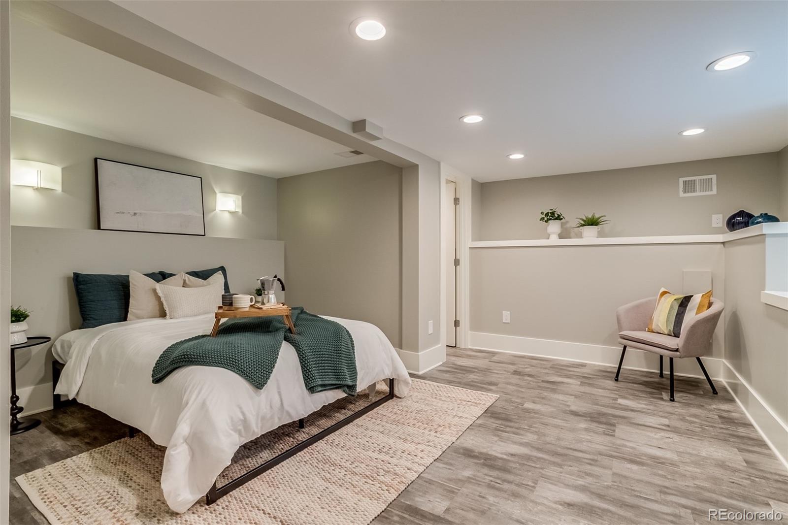 MLS Image #28 for 3525 n alcott street,denver, Colorado