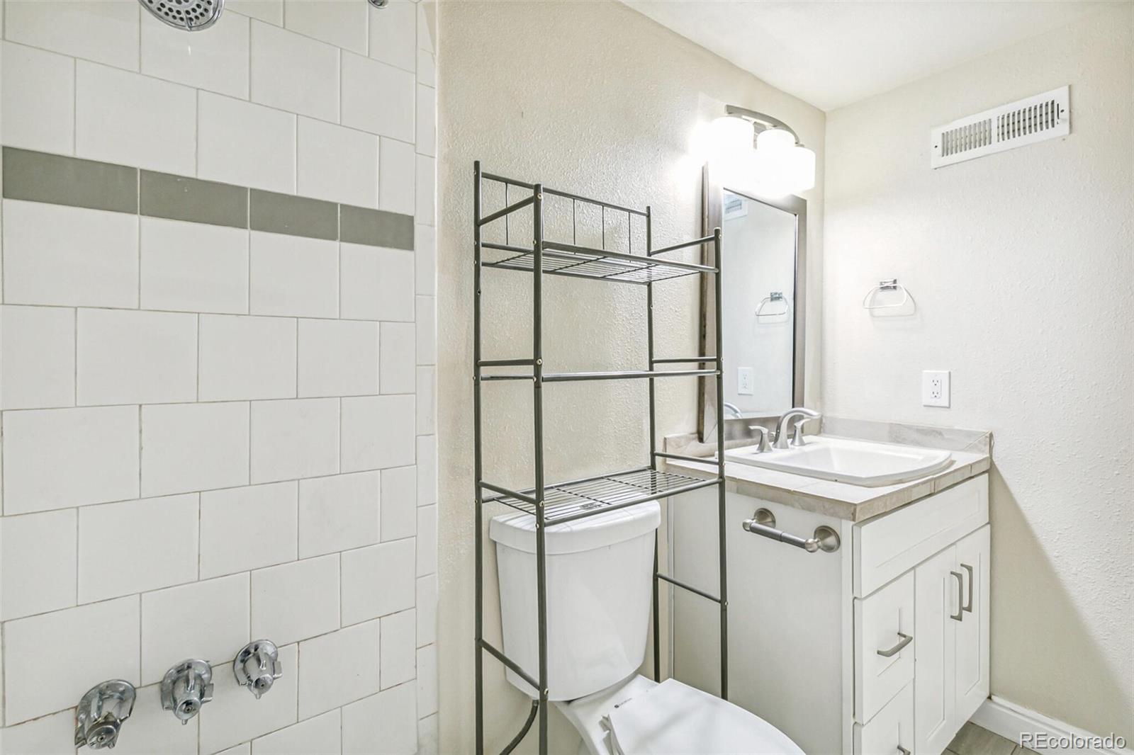 MLS Image #26 for 12020 e canal drive,aurora, Colorado