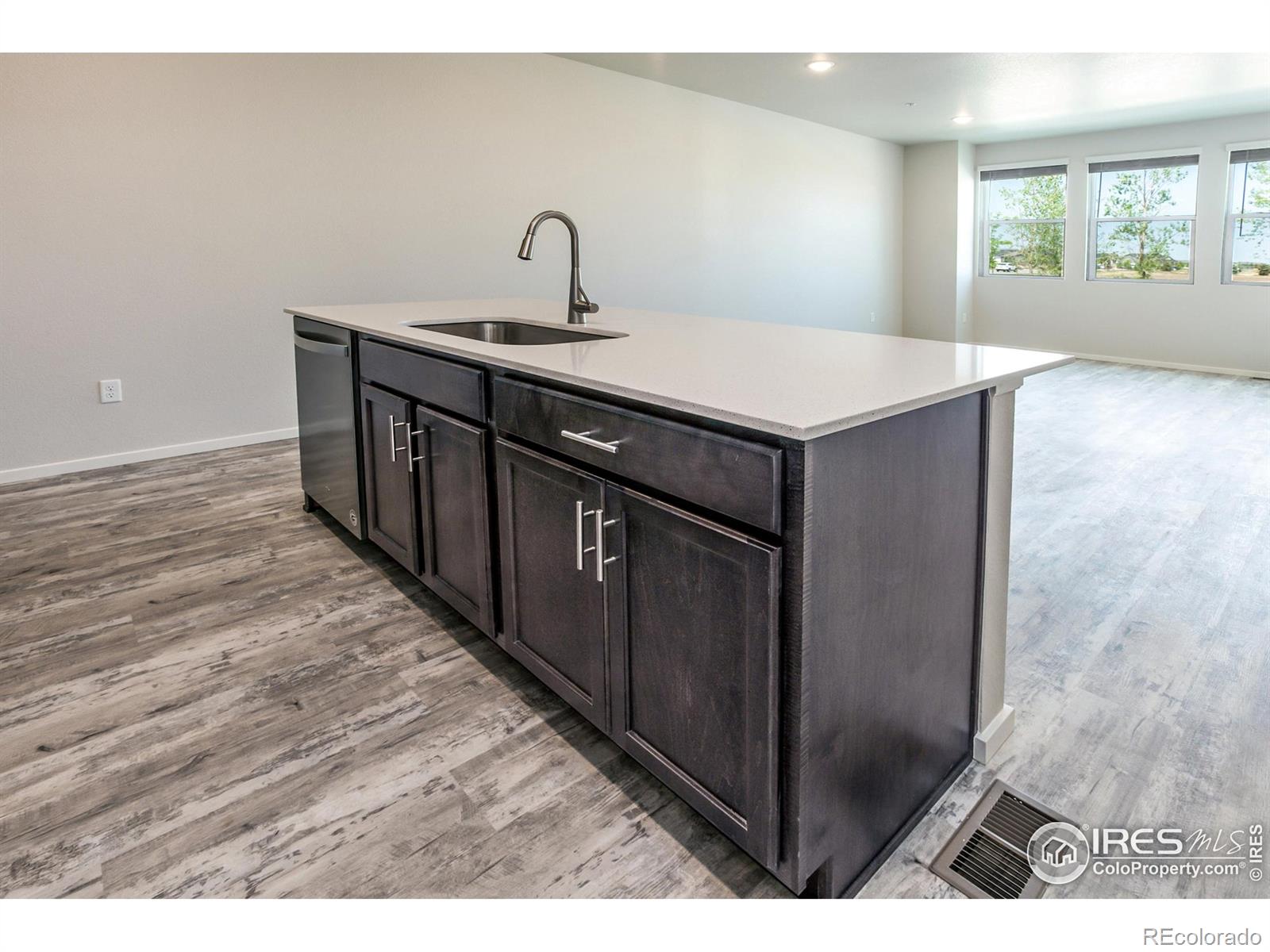 MLS Image #16 for 1811  bounty drive,windsor, Colorado