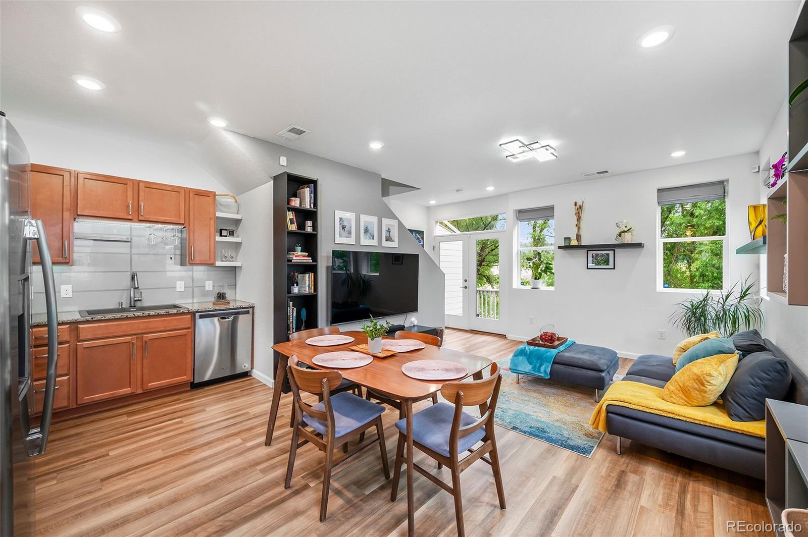 MLS Image #0 for 1106  oak circle,lakewood, Colorado