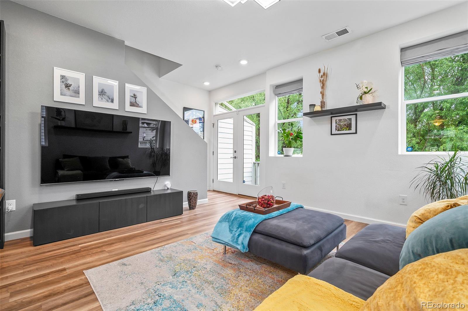 MLS Image #9 for 1106  oak circle,lakewood, Colorado