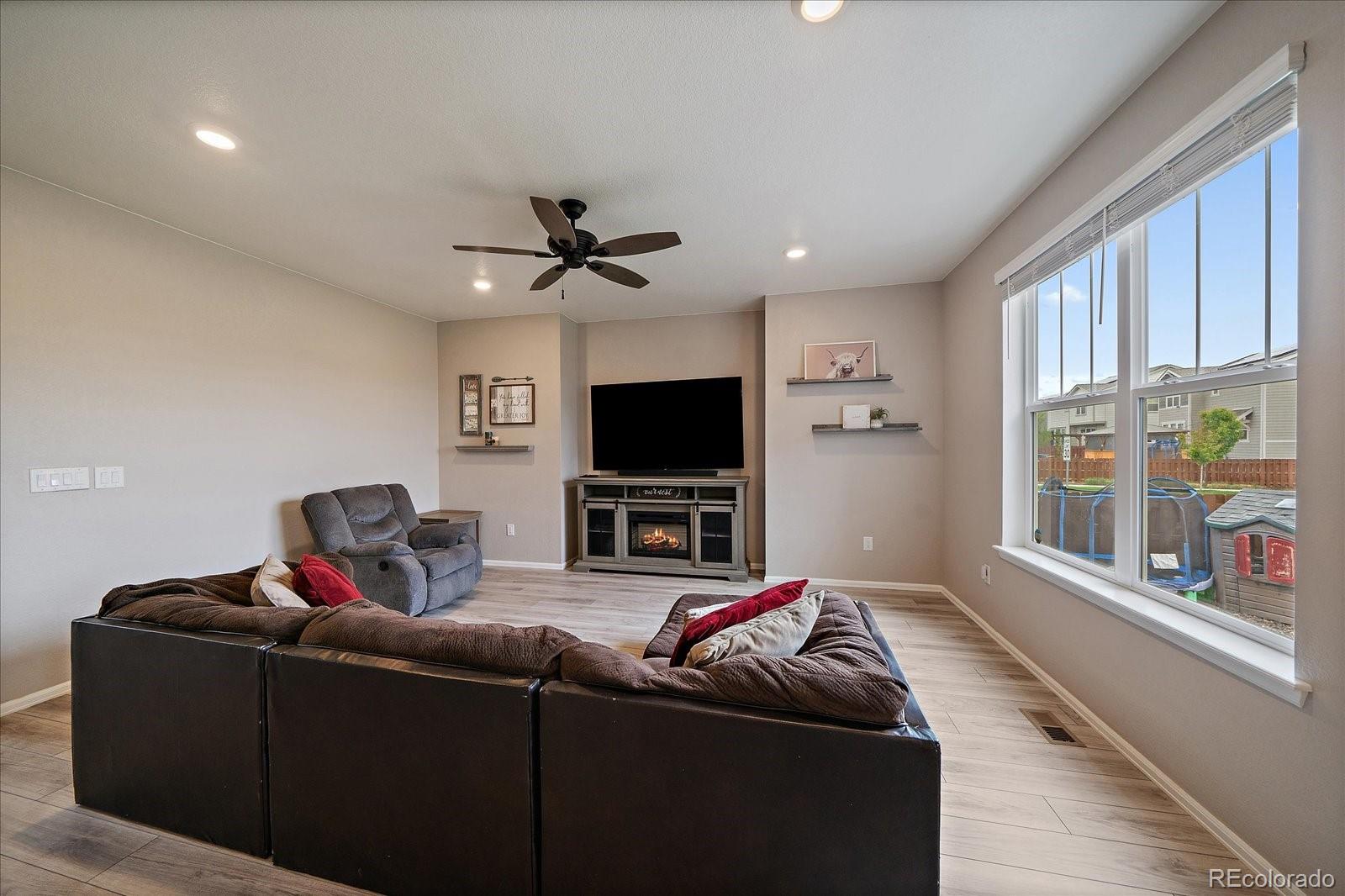 MLS Image #8 for 13205 e 109th avenue,commerce city, Colorado