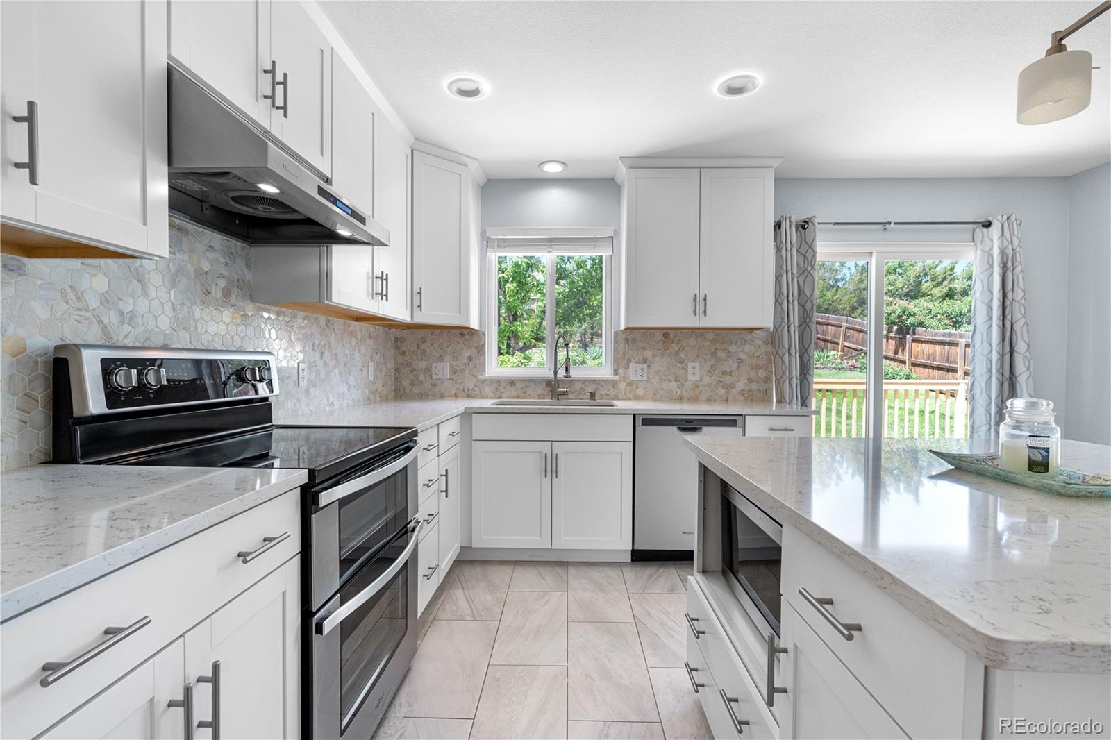 MLS Image #9 for 19410 e ithaca place,aurora, Colorado