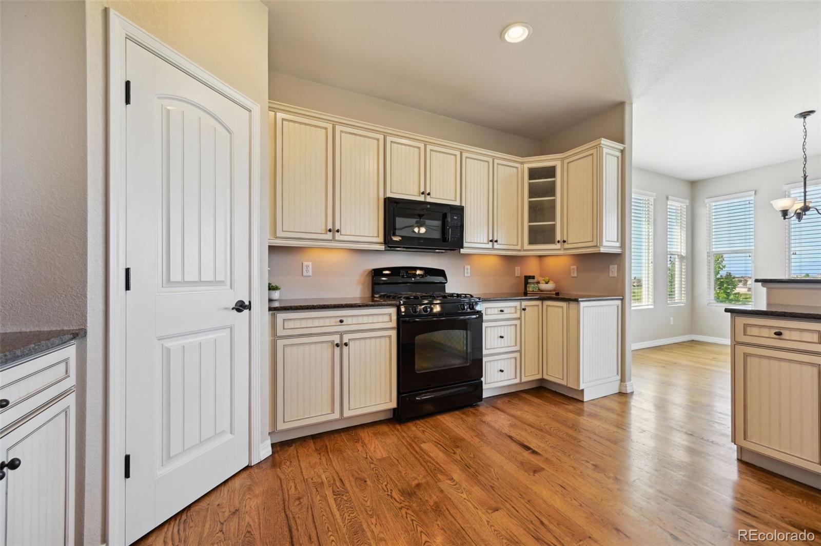 MLS Image #12 for 10402  capital peak way,peyton, Colorado