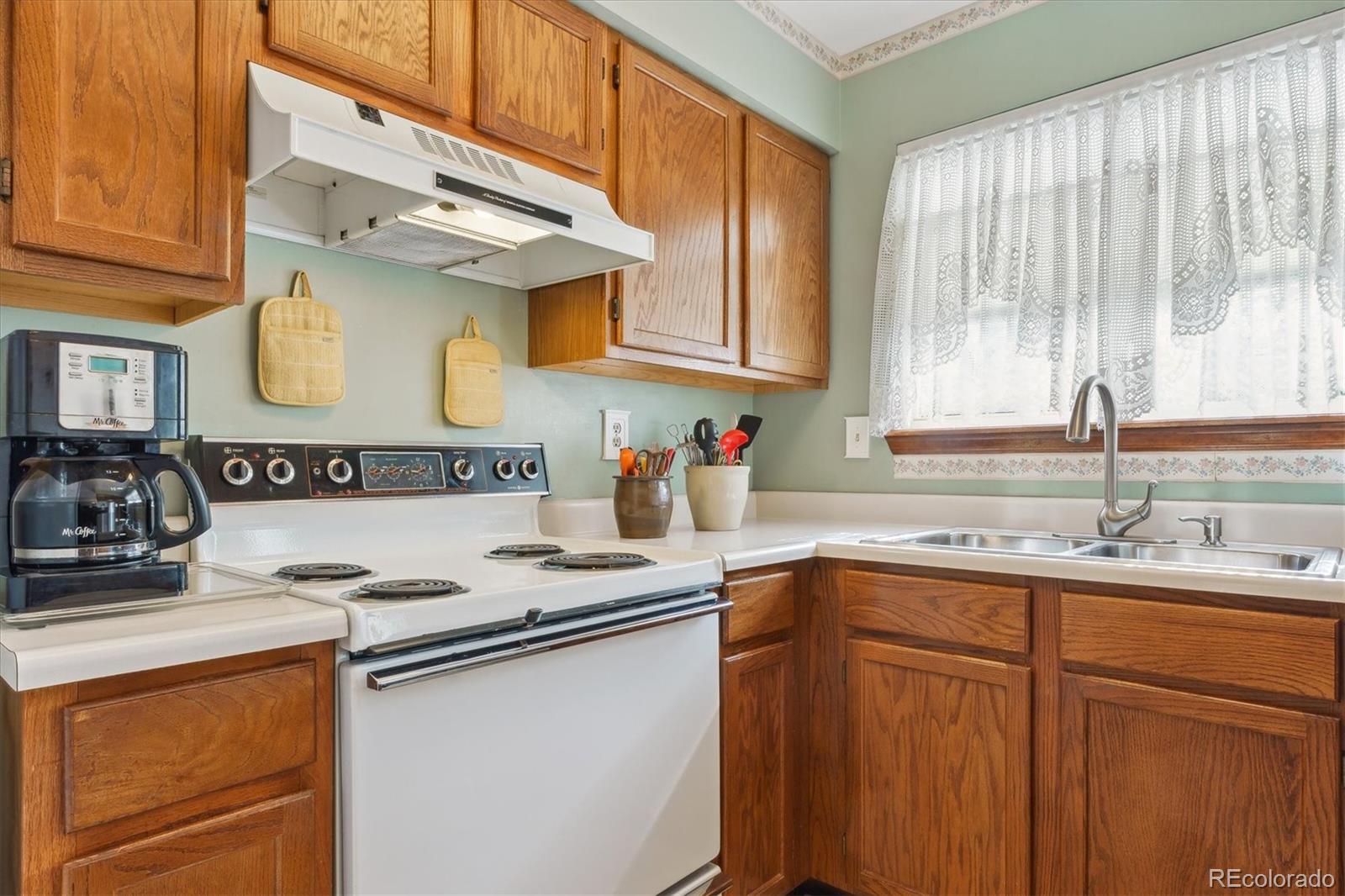 MLS Image #9 for 98 n quicksilver avenue,castle rock, Colorado