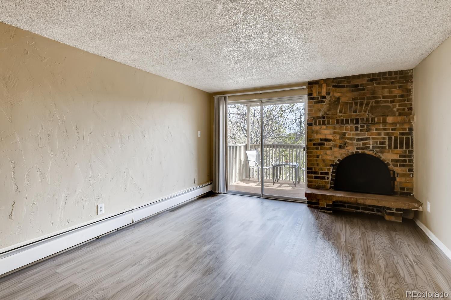 MLS Image #4 for 1300 s parker road,denver, Colorado
